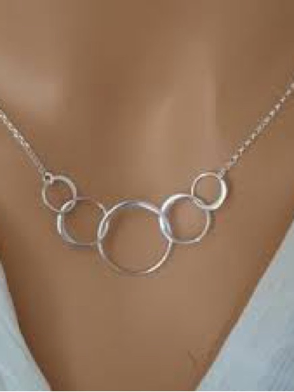 Silver Circle Link Necklace